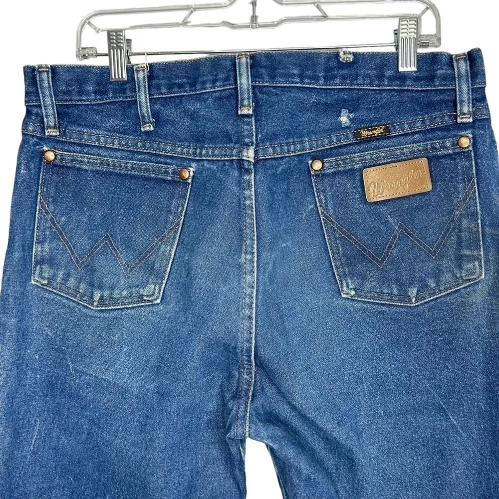 Distressed Wrangler Western Style Jeans